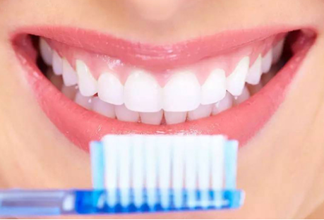 关于刷牙的两个谣言，今天一次说清